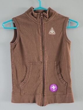 Scouts Canada Beaver Vest Youth M (Size 8)